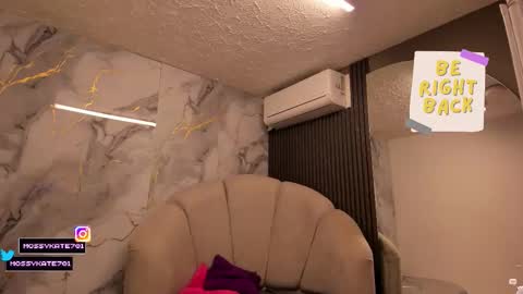 Im Katherine but call me Kate  online show from 02/22/26, 12:15