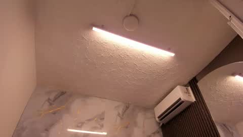 Im Katherine but call me Kate  online show from 03/27/26, 12:38