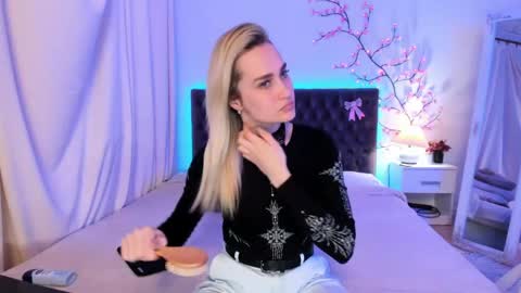 KateOwyns online show from 04/07/26, 12:27