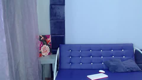 Snapshot of katerinarx chatting on 12/20/25, 07:48 KaterinaRX online show from 12/20/25, 07:48