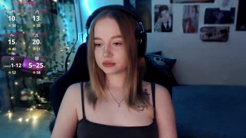 Lisa online show from 12/19/24, 03:41