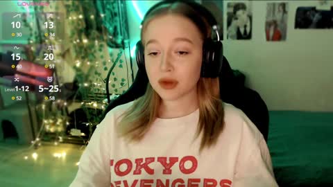 Lisa online show from 12/25/24, 10:59