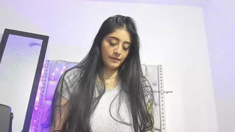 love meeee online show from 11/07/25, 07:25