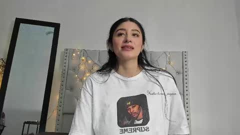 Snapshot of katestone_again chatting on 05/01/26, 07:29 love meeee online show from 05/01/26, 07:29