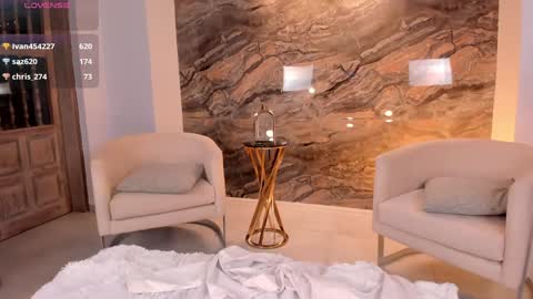 K A T E  online show from 02/04/25, 10:54