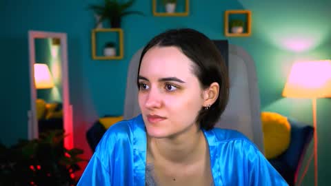 katewillows online show from 02/15/26, 04:53