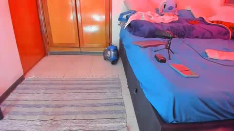 Katerine online show from 02/06/25, 09:00