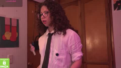 Katerine online show from 11/30/25, 11:31