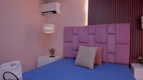   online show from 01/10/26, 11:45