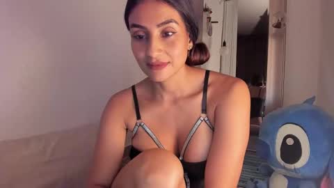 Snapshot of kathe_vergara chatting on 03/03/25, 10:52 kathe online show from 03/03/25, 10:52