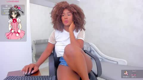 Snapshot of katherin_cruzz chatting on 03/08/25, 01:14 katherin online show from 03/08/25, 01:14