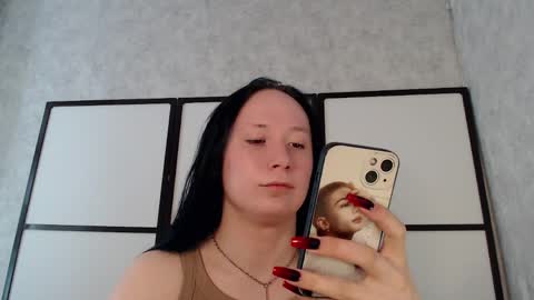 Snapshot of katherine_johnson chatting on 04/29/26, 09:24 katherine_johnson online show from 04/29/26, 09:24