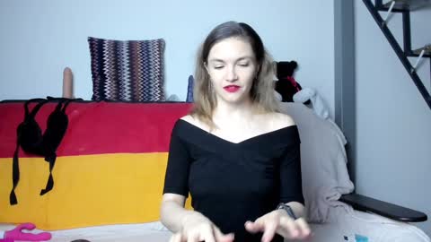 Katherine online show from 12/12/24, 03:37