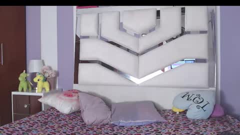 Snapshot of katherinolivares chatting on 10/29/25, 03:53 Katherin online show from 10/29/25, 03:53