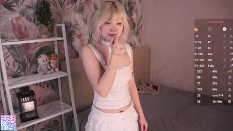 Bella online show from 03/27/26, 05:12