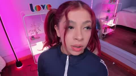 Kathia  online show from 11/27/25, 04:58