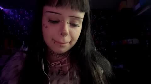 Snapshot of kathimatayoshi chatting on 02/21/26, 03:57 Luna online show from 02/21/26, 03:57