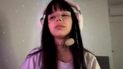 Luna online show from 03/29/26, 04:51