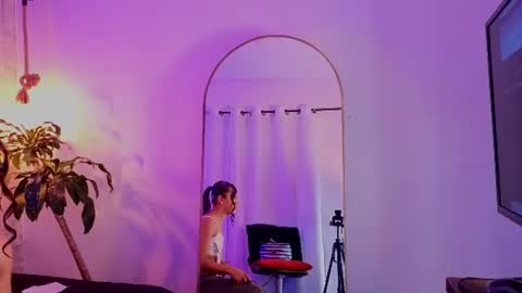 Sofia online show from 06/20/26, 11:35