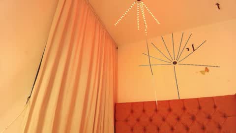 Katherine  online show from 10/21/25, 09:04