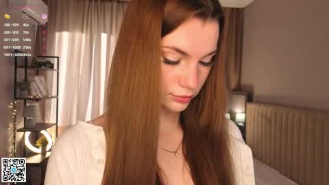 Lola online show from 04/07/26, 04:13