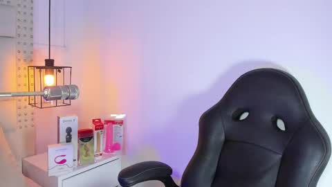 Khaty online show from 12/21/24, 06:12