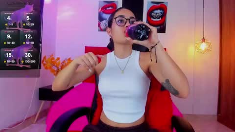 Kate 3 - INSTAGRAM Kathy sc94 online show from 12/27/24, 08:50