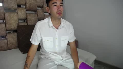 Kaht y Aiden online show from 02/13/26, 07:43