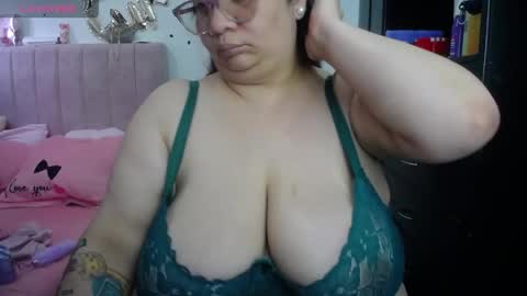 kathybigboobsbbw_ online show from 04/13/26, 09:09