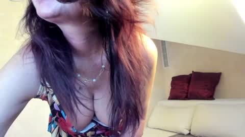 Snapshot of kathylovexxx chatting on 03/03/25, 05:31 Kathy online show from 03/03/25, 05:31