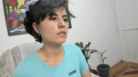 katia_12_ online show from 01/19/25, 10:49