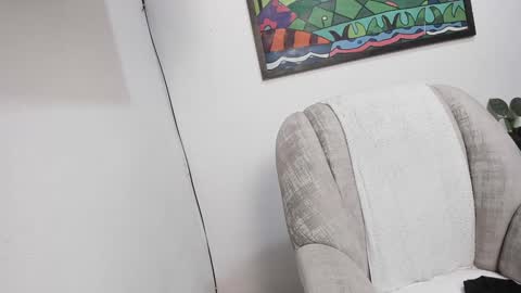 katia_12_ online show from 01/21/25, 10:51