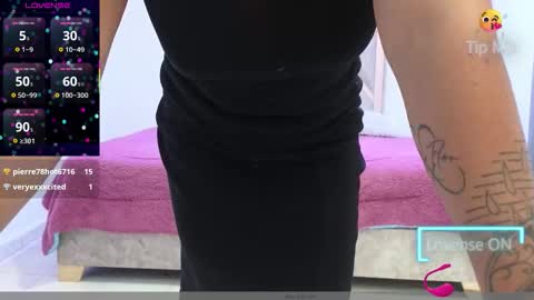 Katia collins online show from 12/18/25, 05:57