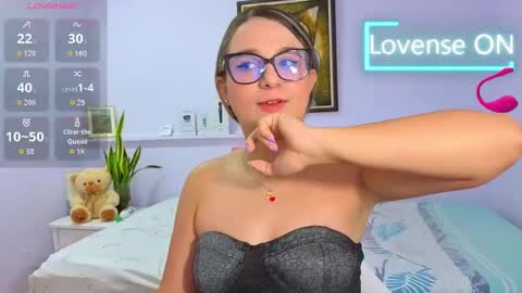 Khaterine online show from 09/10/25, 11:54