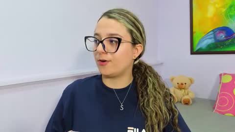 Khaterine online show from 02/12/26, 12:16