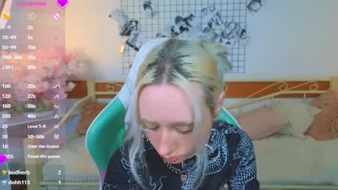 Katia  online show from 04/01/26, 05:41