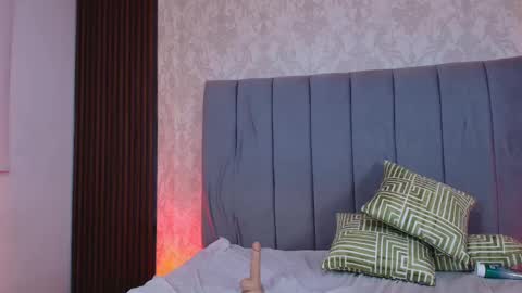 Karen Villas online show from 02/21/25, 11:10