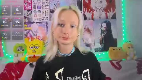 Snapshot of katia_nabiee chatting on 07/04/26, 04:18 Katia online show from 07/04/26, 04:18