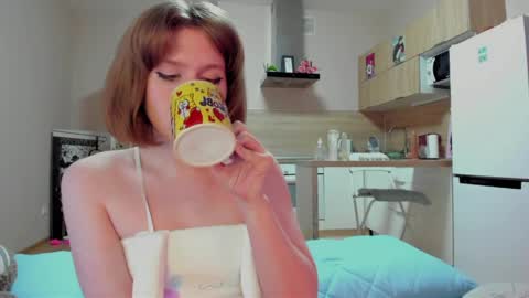 KatieNPZD online show from 05/21/26, 02:40