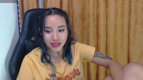 Katia Cuper  online show from 01/30/25, 06:32