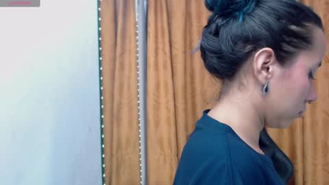 Katia Cuper  online show from 02/04/25, 12:33