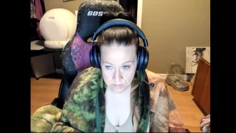 Katie online show from 01/14/26, 02:28