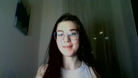 katie_foxi online show from 01/27/25, 12:01