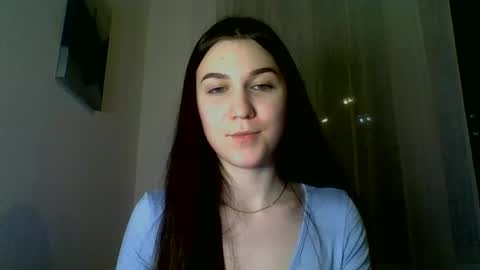 katie_foxi online show from 02/12/25, 06:09
