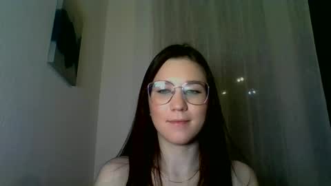 katie_foxi online show from 02/16/25, 04:21