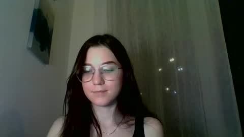 katie_foxi online show from 03/06/25, 09:53