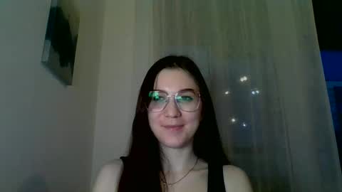 katie_foxi online show from 03/07/25, 04:11