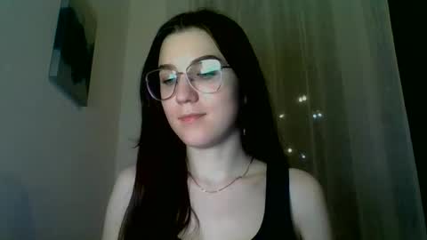 katie_foxi online show from 03/07/25, 07:16