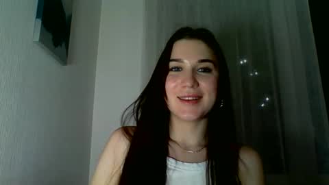 katie_foxi online show from 12/13/25, 07:53