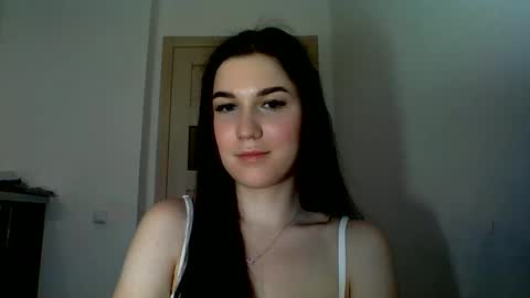 Snapshot of katie_foxi chatting on 06/06/26, 05:28 katie_foxi online show from 06/06/26, 05:28